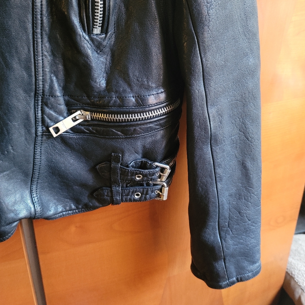 ๐ Burberry Brit Moto Lether Jacket - Picture 7 of 13